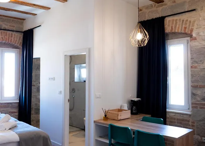 Emarkoni Appartement Split
