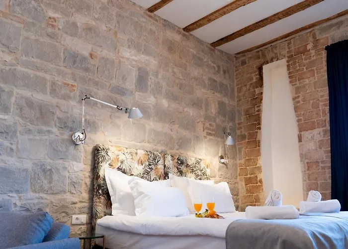 Emarkoni Apartment *